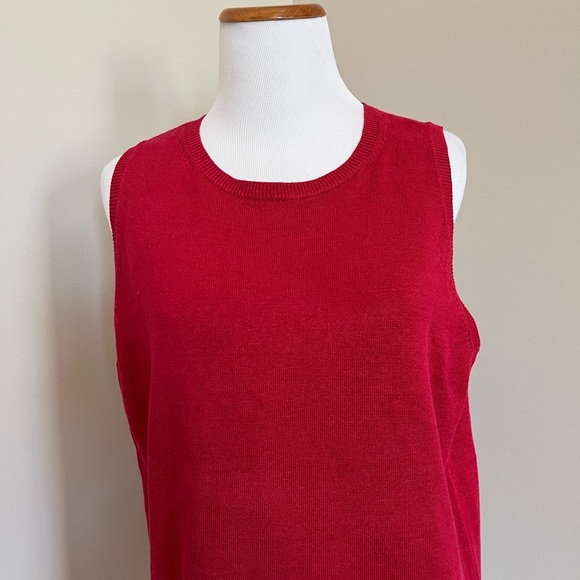 NWT Ann Taylor Red Linen Blend Sleeveless Crew Neck Sweater Size Large - Picture 3 of 10